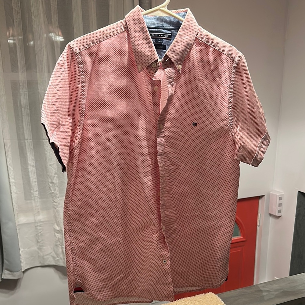 Tommy Hilfiger Men's Red Shirt
